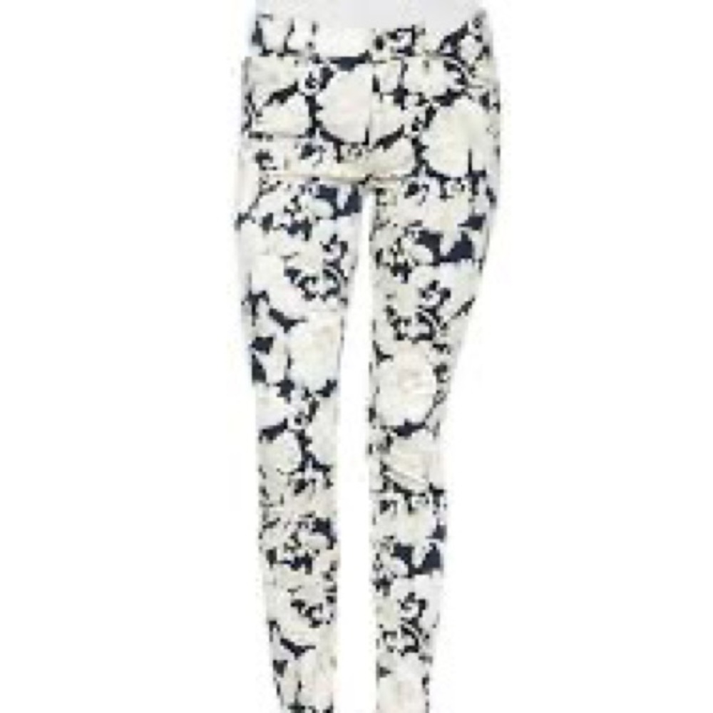 EUC 7 for all Mankind floral print skinny ankle jeans